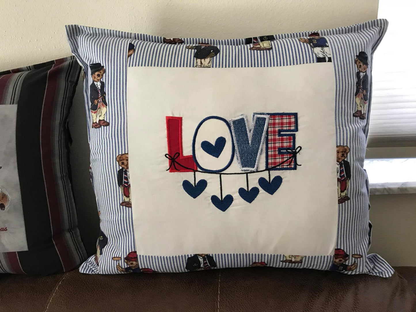 Appliqué memory pillow