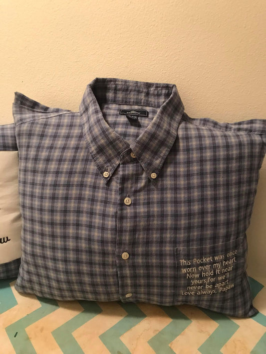 Collared memory pillow